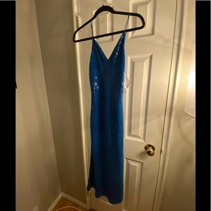 Diane Von Furstenberg blue sequin gown!